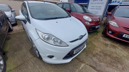 FORD FIESTA 1.6 Zetec S