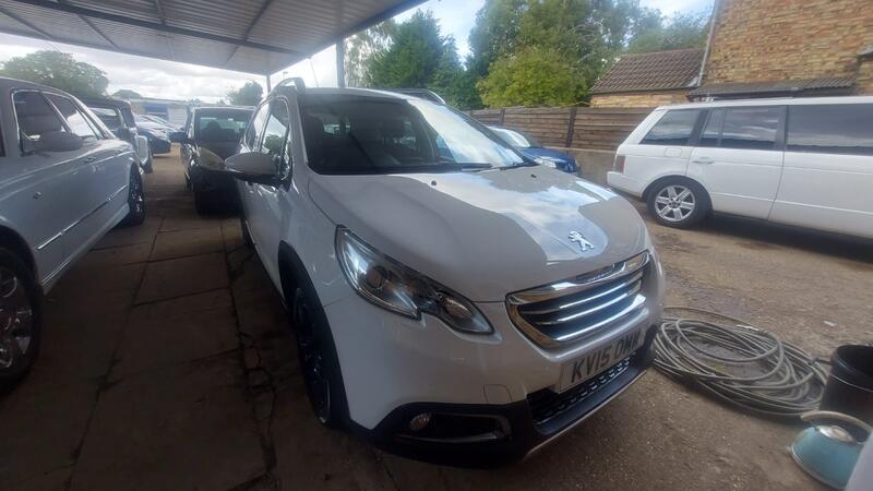 PEUGEOT 2008 1.2 Pure Tech